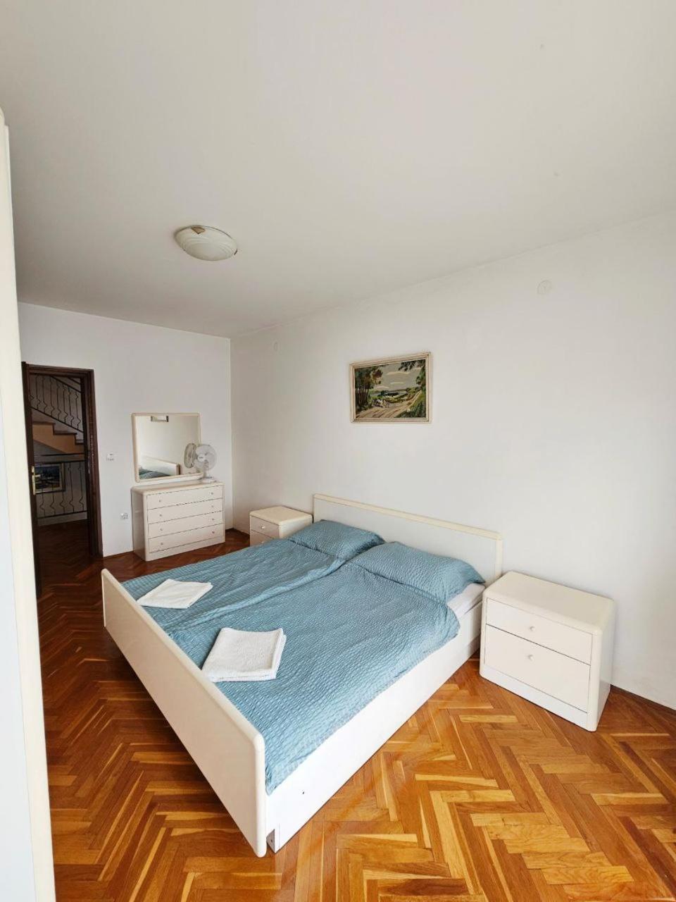 Villa Family House Opatija Exterior foto